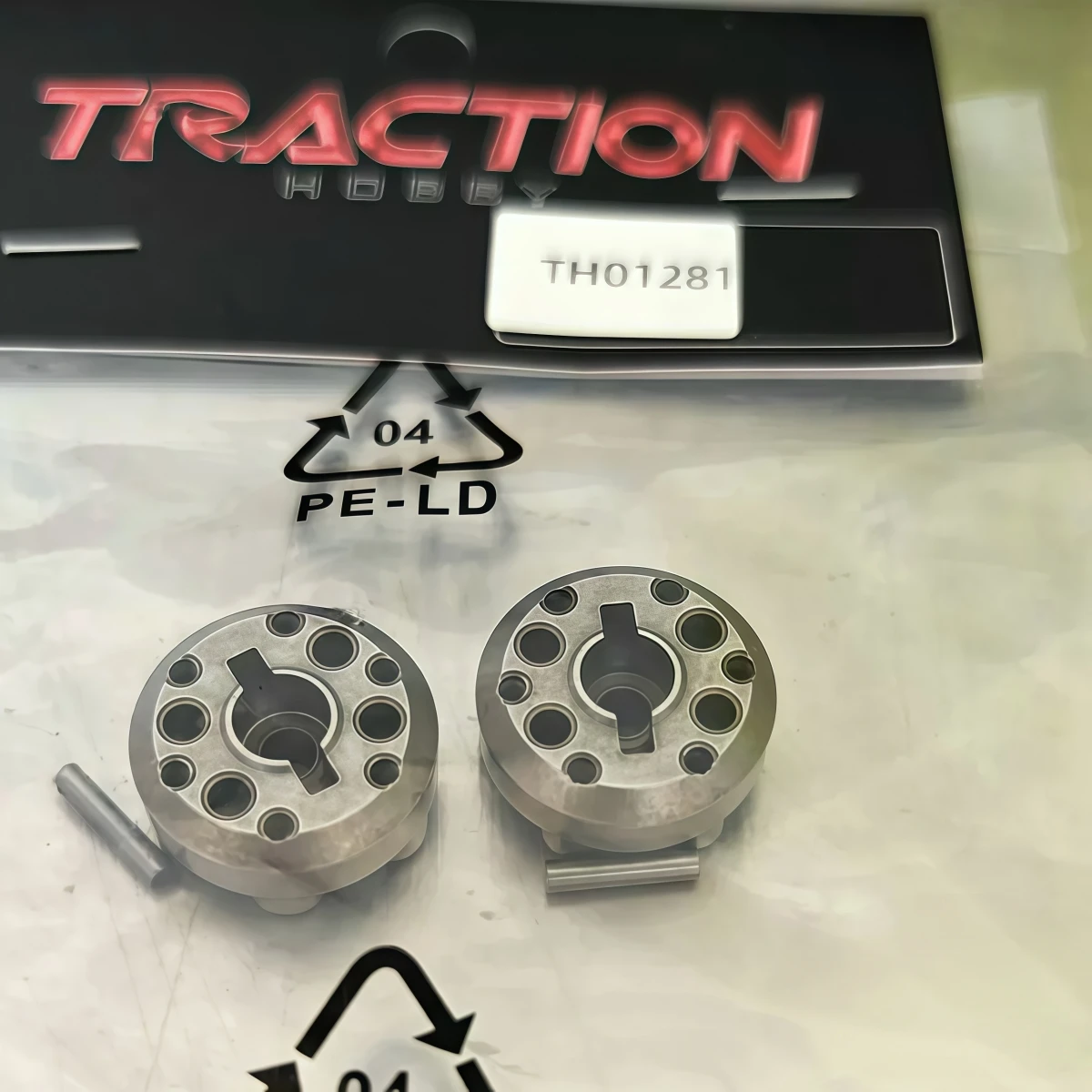 TH01281 1/8 Tank300 One‑Piece Wheel Hex Adapter For 2.2 Inch Wheels KM Traction Hobby RC Crawler Upgrade Parts