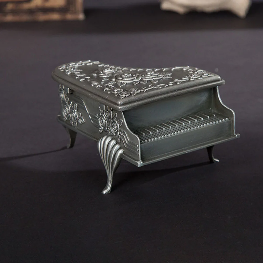 Retro Jewelry Box Metal Storage Container Earrings Rings Organizer European Style Decor Retro Trinket Gift Box