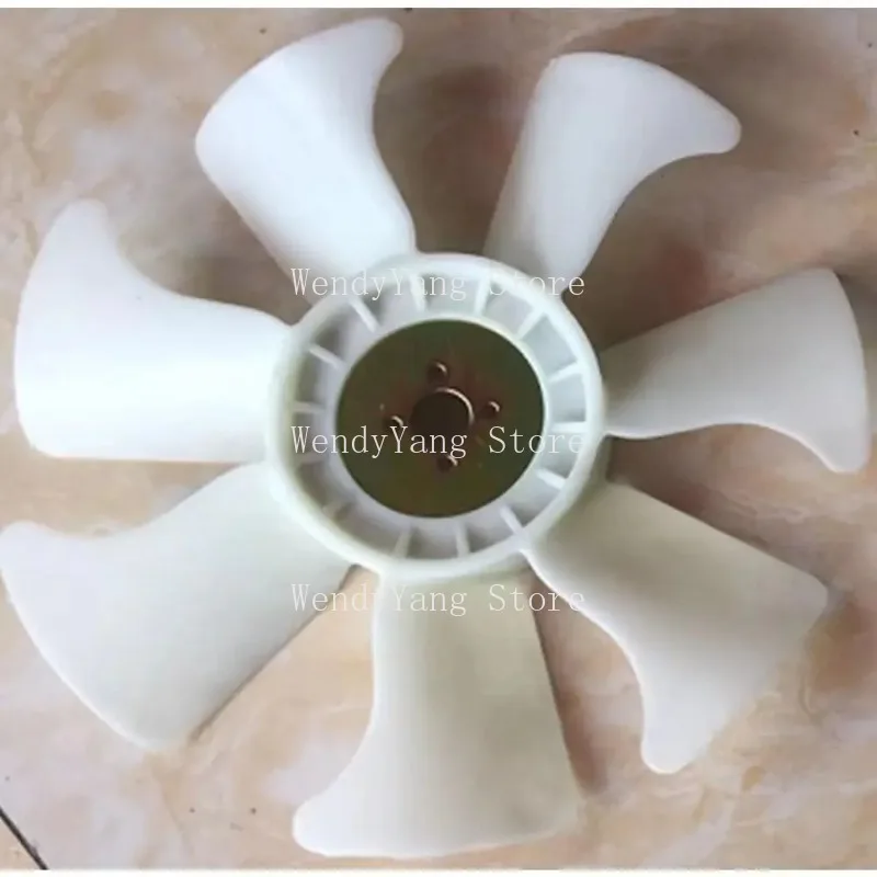 

Лопасть вентилятора 3D84 Аксессуары для экскаваторов Komatsu PC30 охлаждение резервуара для воды двигателя