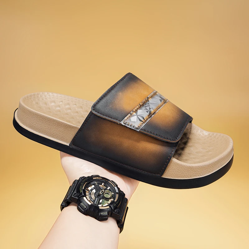2026 Summer New Mens Casual Shoes Fashion Home Sandals Outdoor Soft Bottom Hole House Slippers Soft Bottom  Light Beach Footwear