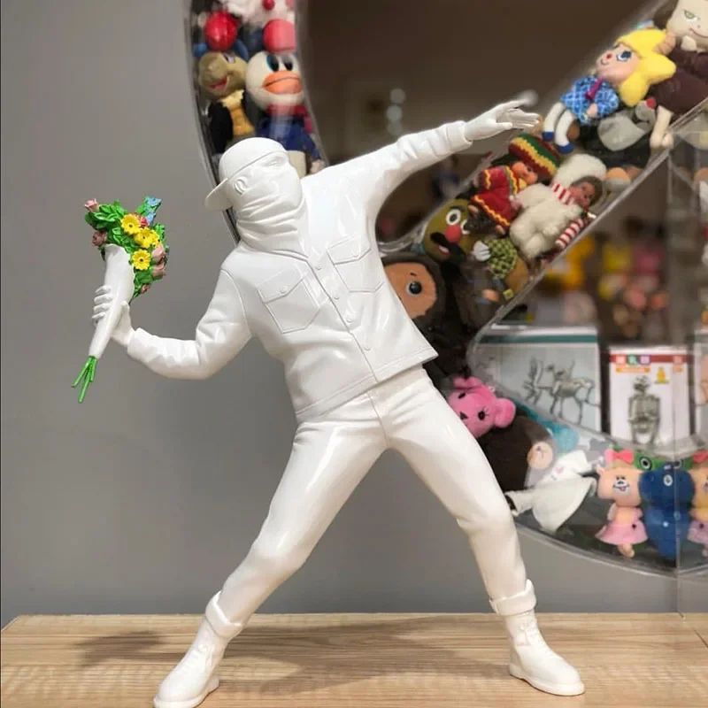 Home Decor Banksy Statue Nordic Room Decor Street Art Throwing Flowers Boy Resin Sculpture Desk Decoration Figure Figurines
