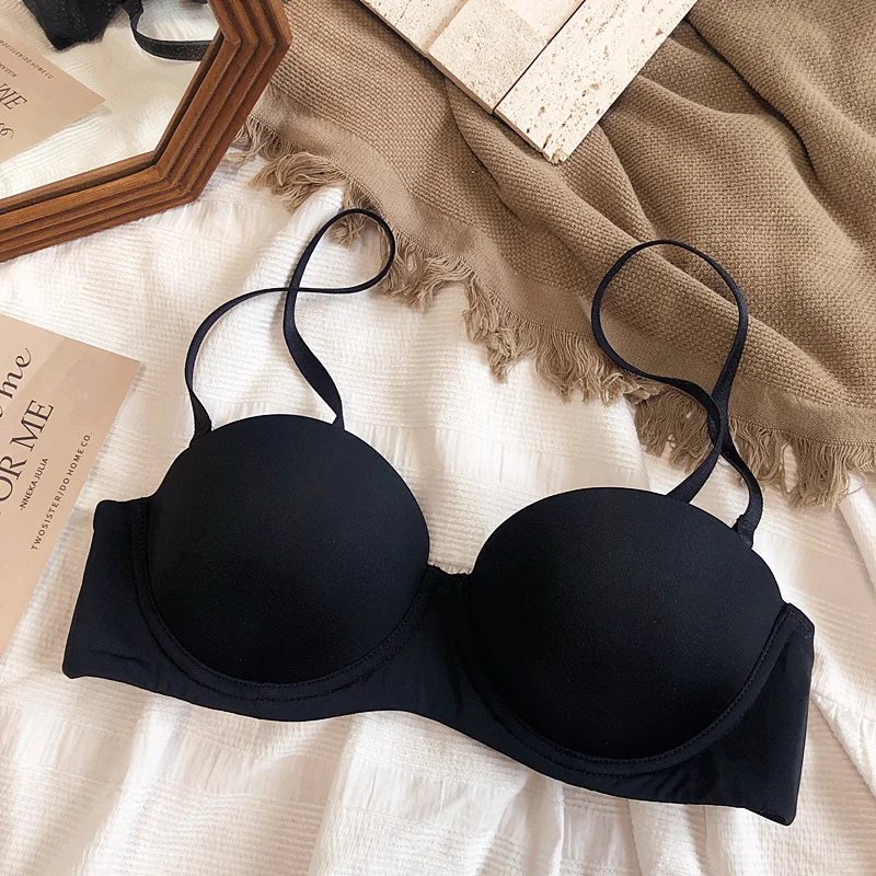 High Quality Bras Seamless Women Underwear 1/2 Cup Small Breast Push Up Bra Solid Wireless Comfortable Plus Size CD Cup Lingerie