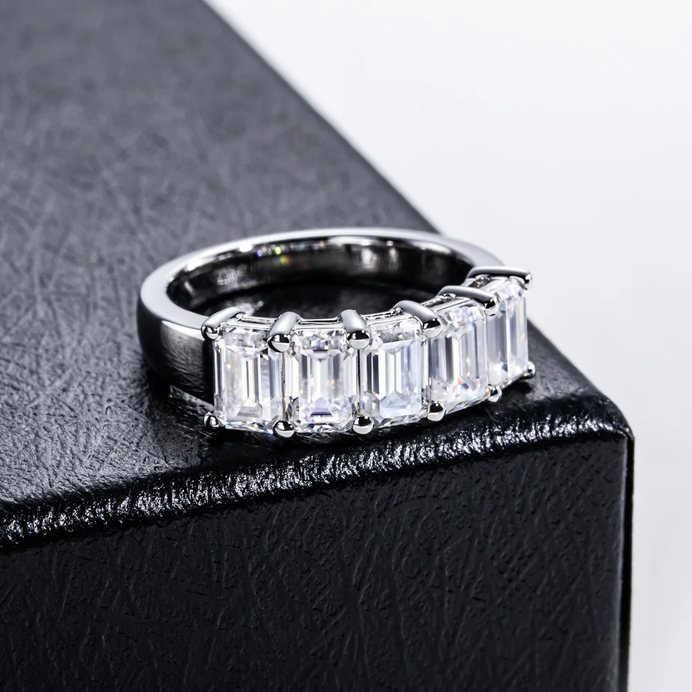 

Luxury VVS1 4x6mm Moissanite Women's Ring - 925 Sterling Silver Wedding Band & Engagement Ring Anniversary Jewelry Gift