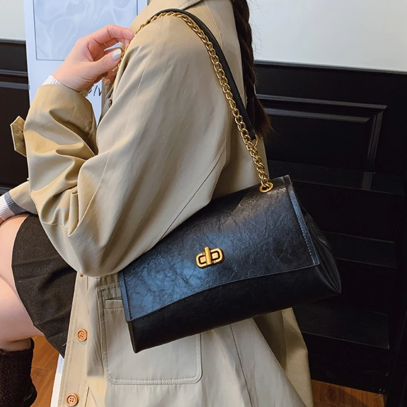 

Modern Women Satchel Bag Structured PU Leather Material Classic Color with Decorative Buckle Adjustable Strap for Work