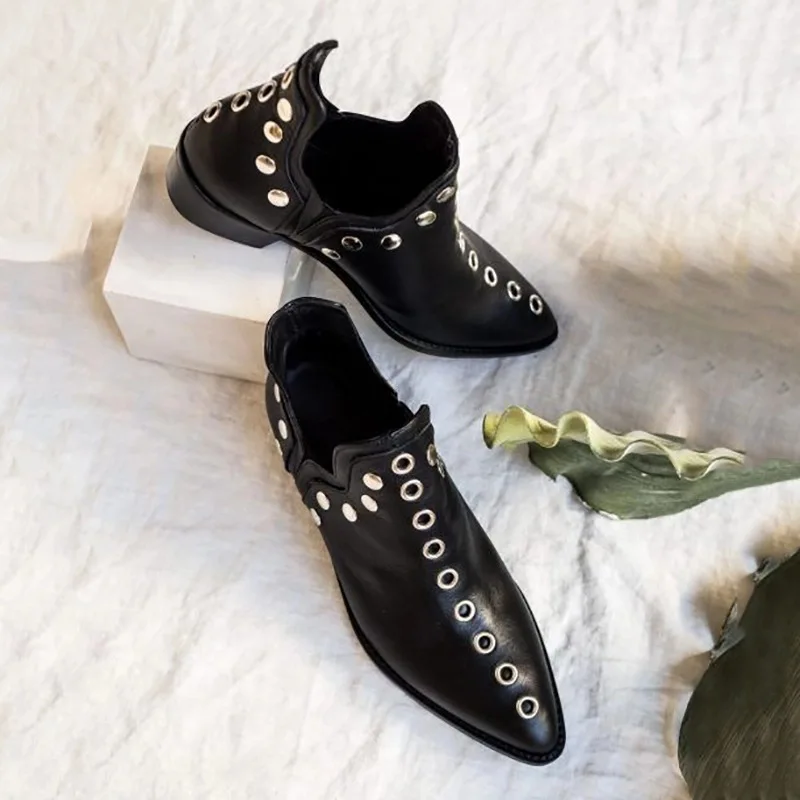 

Black Women Ankle Boots Retro Rivet Boots British Style Personalized Short Boots Size 34-43 Shoes