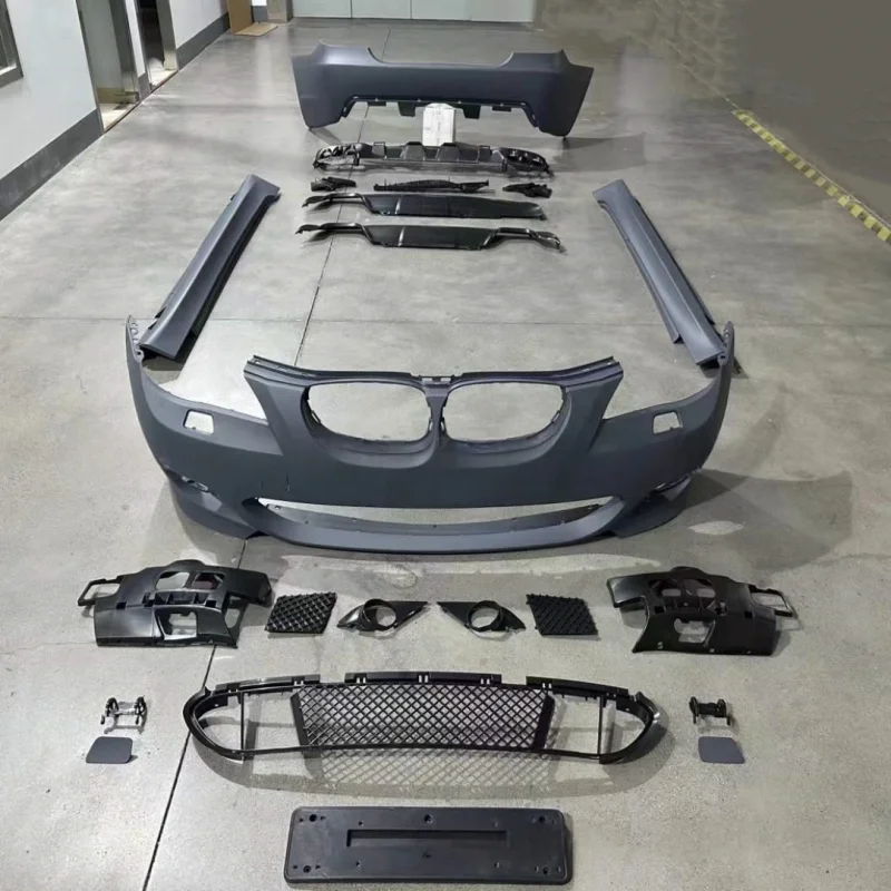 

Factory Price Auto Body Parts Body Kit For E60 520d 525i 2003-2010 Upgrade to MT Body Kit Car Bumper Other Auto Parts