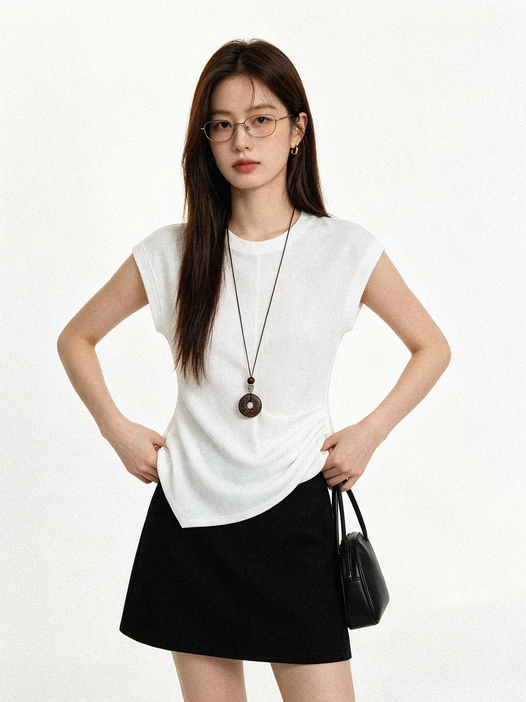 Sweet Style Short Sleeve T-Shirt Women's Slim Fit Summer Top Button Detail Waist Cinching Flared Hemlines Moisture Wicking