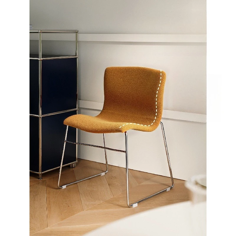 Stackable dining chair Small apartment does not take up space to store dining table and chairs