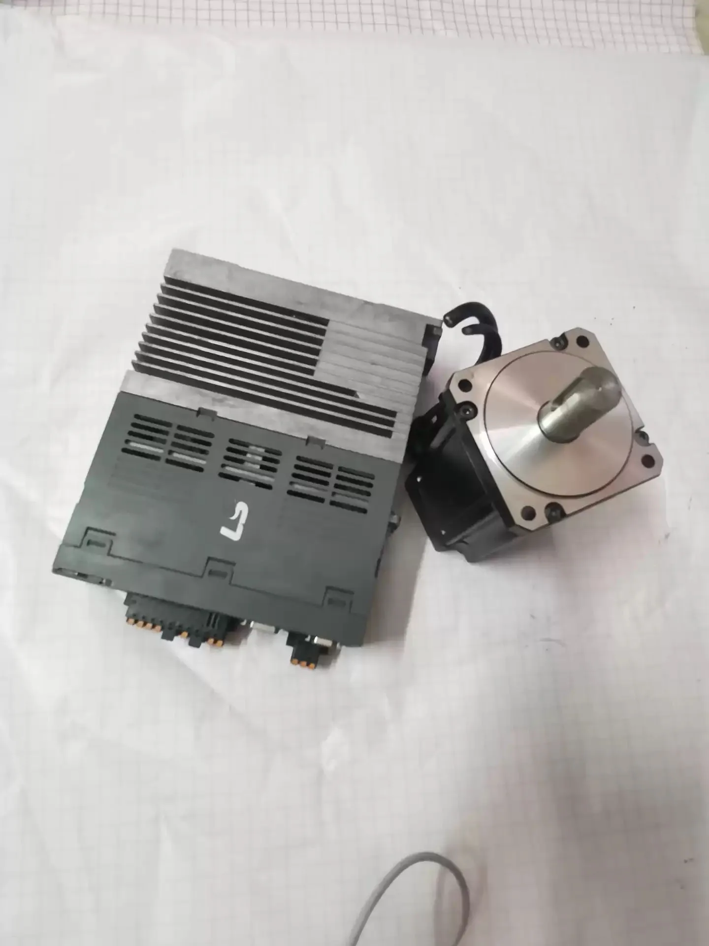Motor servo de acionamento L7NA008B-COE APM-FCL08AMK para LS