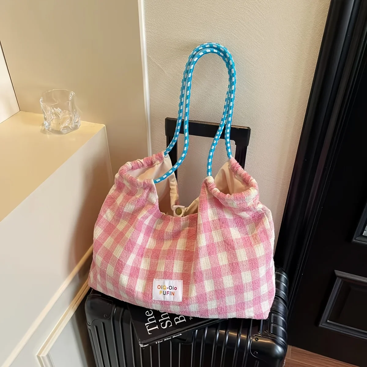 New Refreshing Plaid Single Shoulder Tote Bag with Large Capacity and Open Top. Commuter Leisure Versatile Shoulder Bag