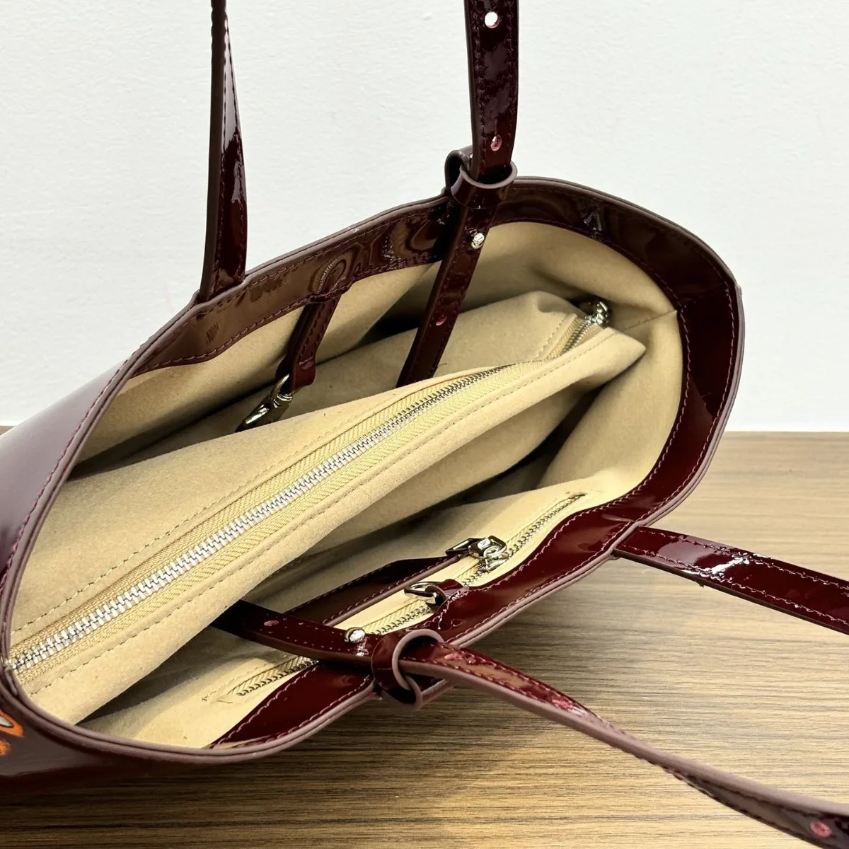FIRMRANCH Simple Horizontal Square Design Luxurious Bright Patent Cowhide Leather Wine Red Women\'s Handbag Shoulder Underarm Bag
