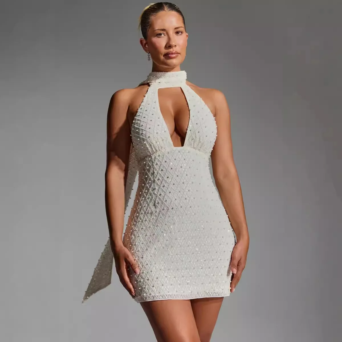 2024 New Fashion European and American Style Women's Clothing Sequin Bead Low Cut Halter Backless Hip Skirt Dress Women