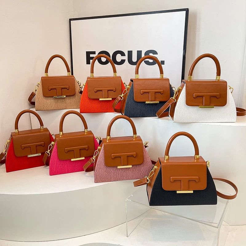 

Elegant Ladies Tote Bag In Soft Leather Foldable And Roomy With Inner Zipper Pocket Practical For Commute And Travel