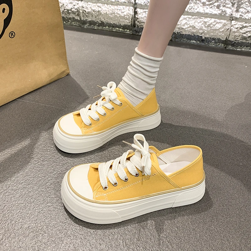 2024 Spring/Summer/Autumn New Thick Sole Round Head Canvas Shoes for Female Students Casual Korean Board Shoes