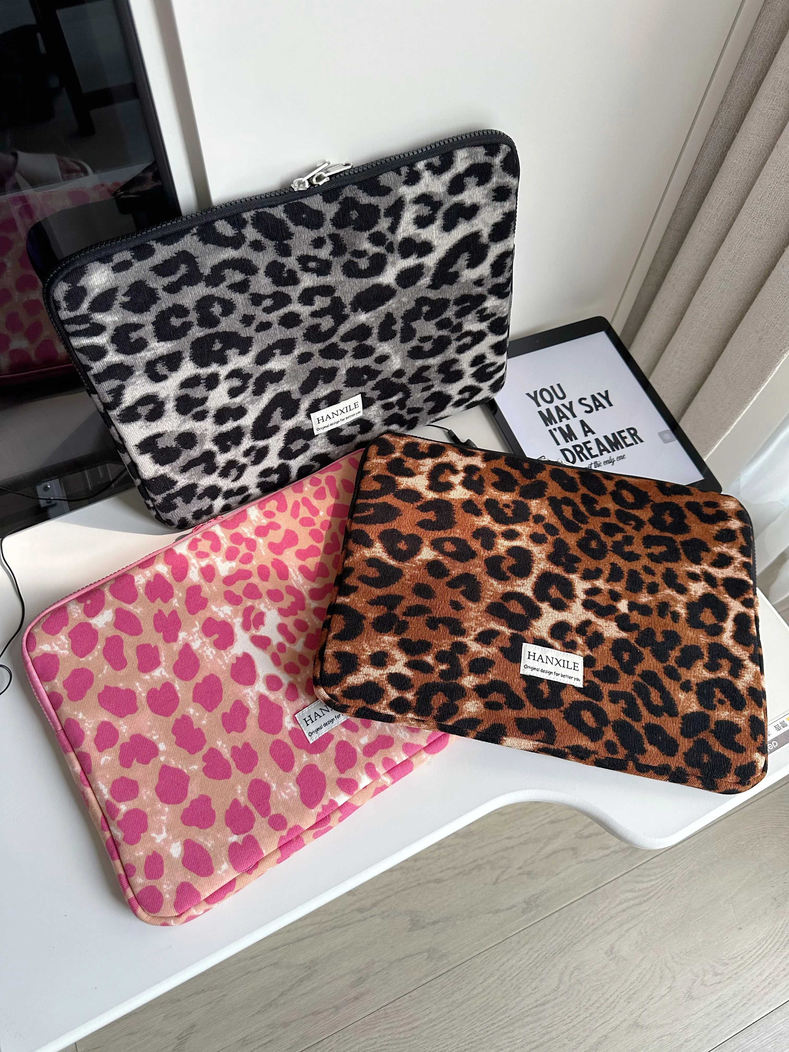 Fashionable Leopard Print Laptop Bag, 11/13/ 15inch Inch Laptop Sleeve, Autumn Back-To-School Supplies Bag, Autumn and Winter Fashion Leopard Print Handbag, Suitable for Women