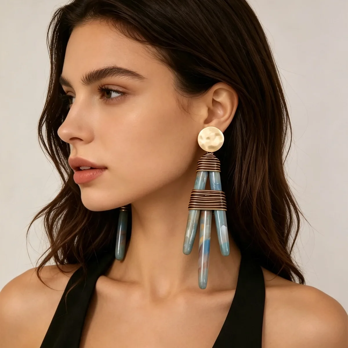 New personalized exaggerated hand-wound chicken feet earrings earrings, pendants, niche design sense disc stud earrings women
