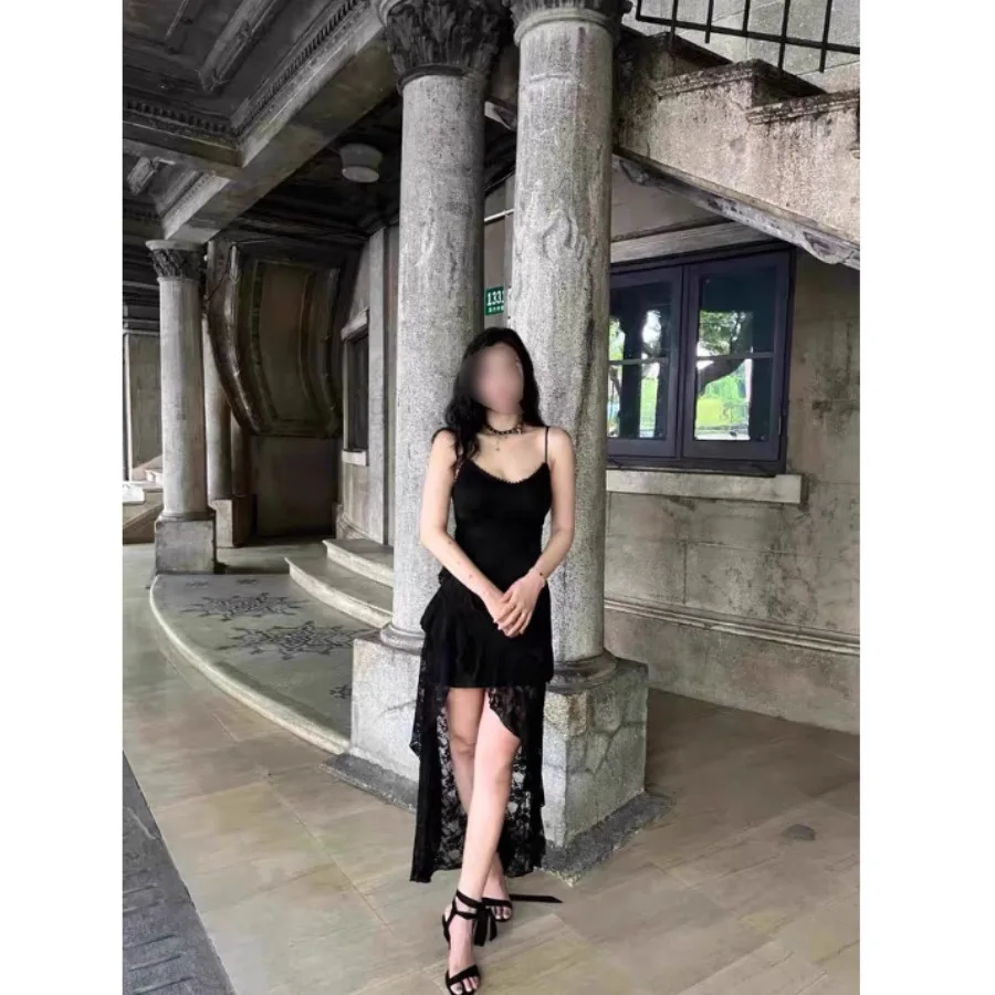

【HOT】Irregular split black lace suspender dress for women summer temperament waist slimming design medium and long skirt