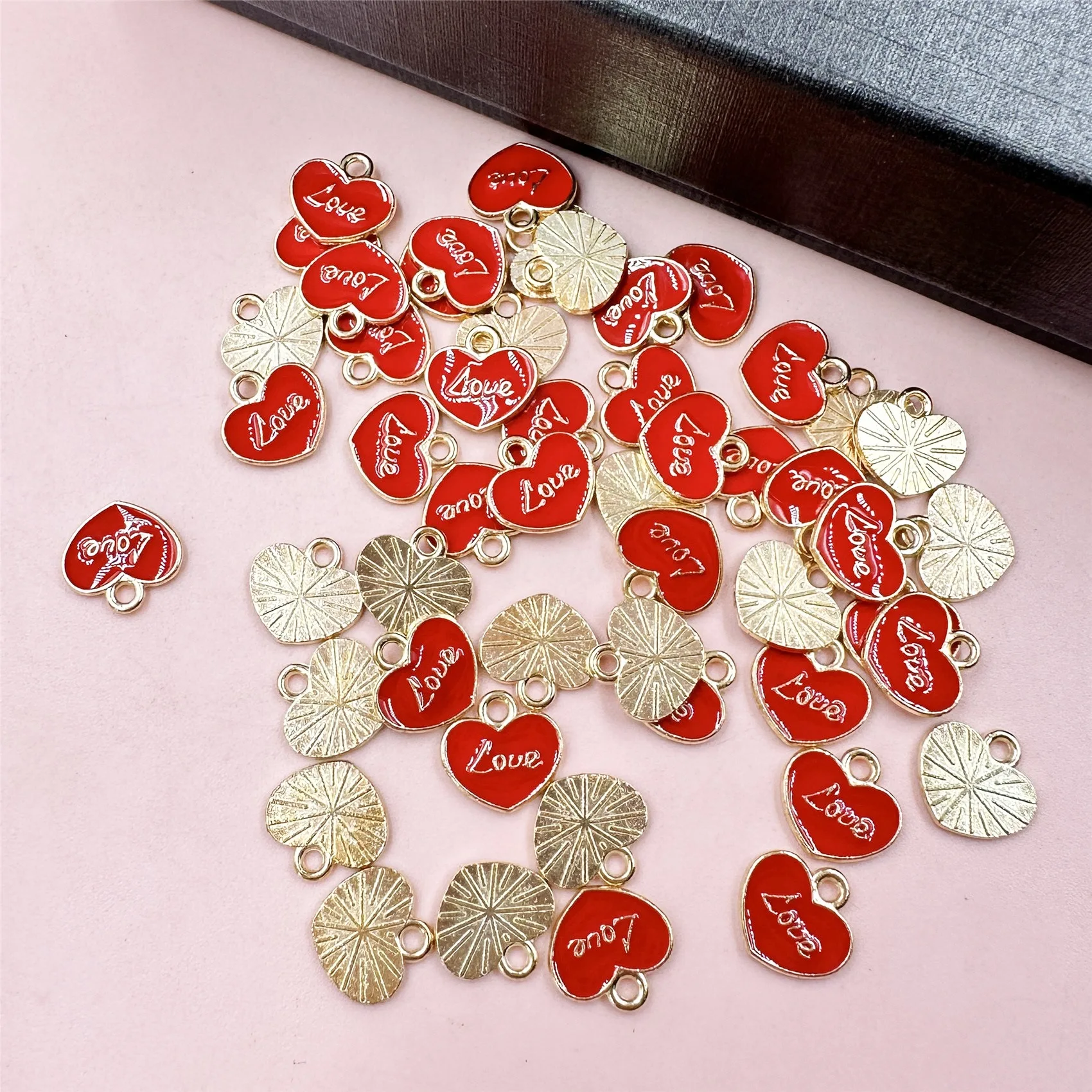 Alloy Dripping Oil Little Love Heart Pendants For Bracelet Earring Making Handmade Material DIY Jewelry Accessories Loose Beads