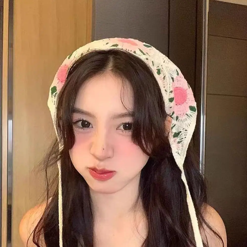 Ins Flower Women's Headscarf Sweet Breathable Triangular HairScarf Handmade Crochet Knitted Small Square Scarf for Autumn