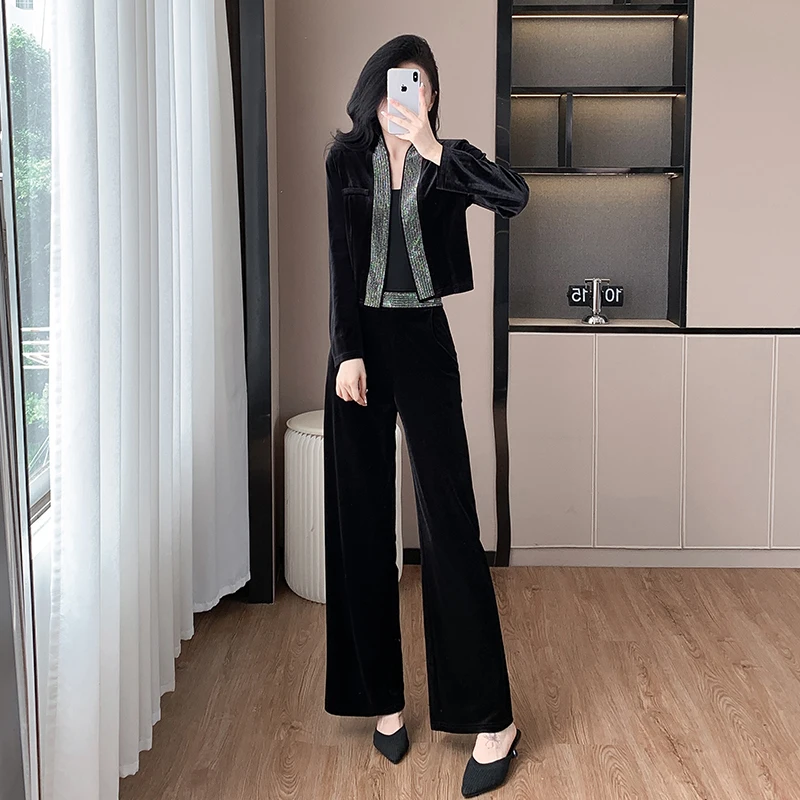 

High Quality Autumn Winter Velvet Wide-Leg Trousers Suit New Women V Neck Diamonds Short Blazer Coat +Velour Pants Two Piece Set