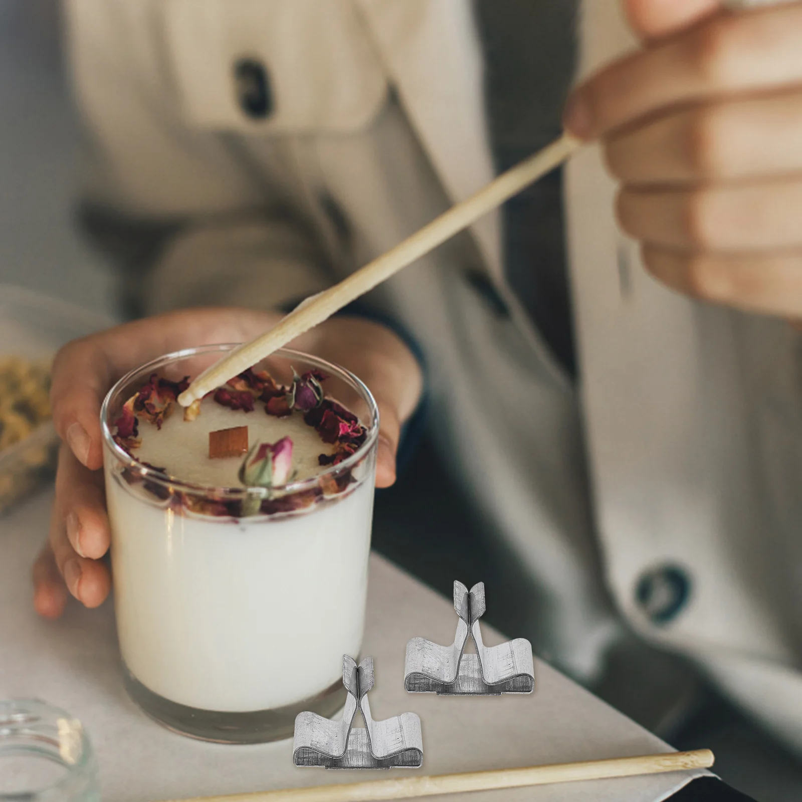 

100Pcs Wick Holders Metal Base for Jar Clip Making Supplies Tabs Fixing Centering Tool