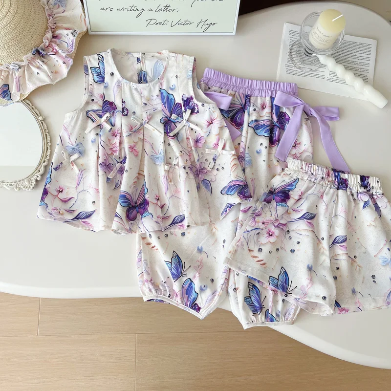 

Girls' Three-Piece Set Summer New Floral Vest+Shorts+Long Pants Set Wholesale