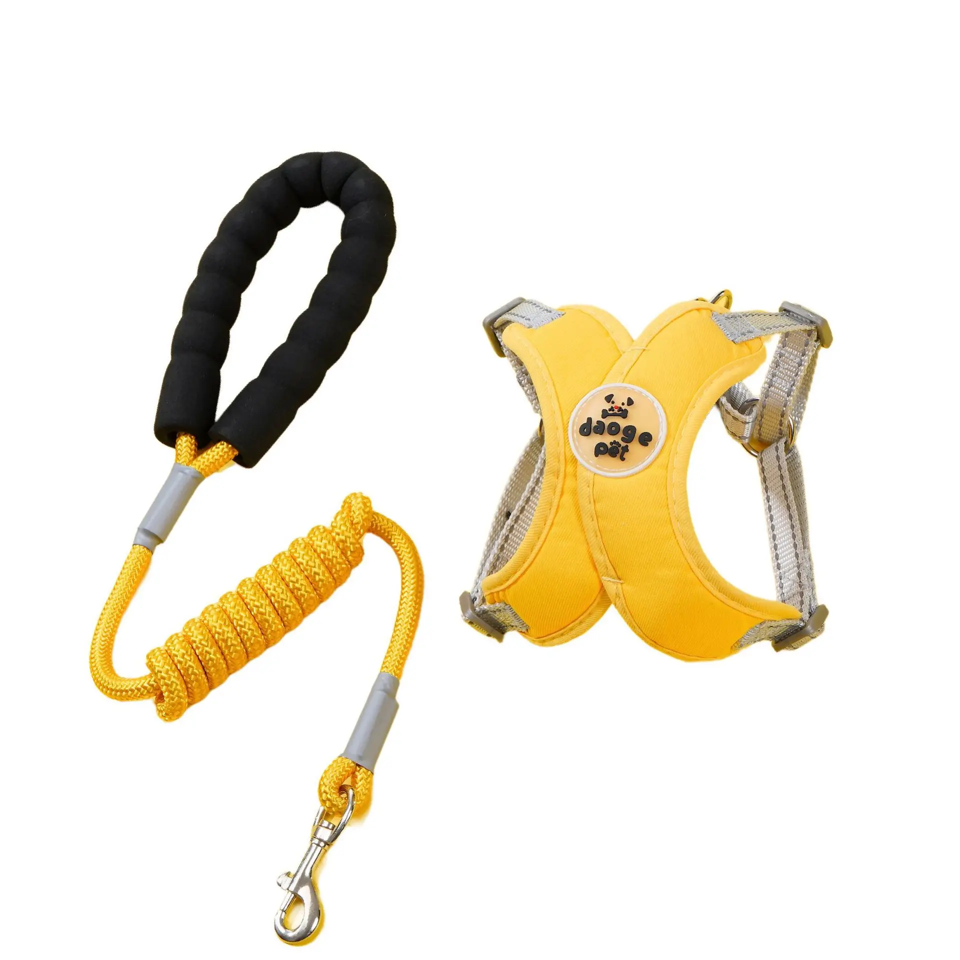 Harness-style dog leash for small dogs, reflective and breathable pet chest harness, dog walking leash