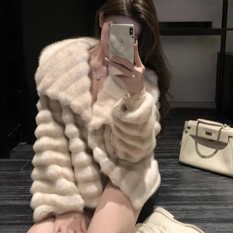 Winter New Plush Warm Imitation Fur Jacket Coats Womens Fashion Faux Fur Lapel Long Sleeve Jacket Warm Thickened Jacket