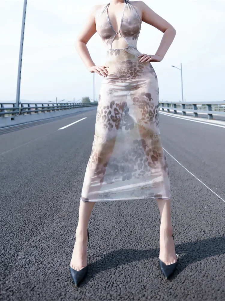 Tie-Dyeตาข่ายลูกไม้Sheerชุดบางโปร่งใสVคอร้อนเซ็กซี่พิมพ์ตาข่ายบุคลิกภาพชุดยาวElegantผู้หญิง