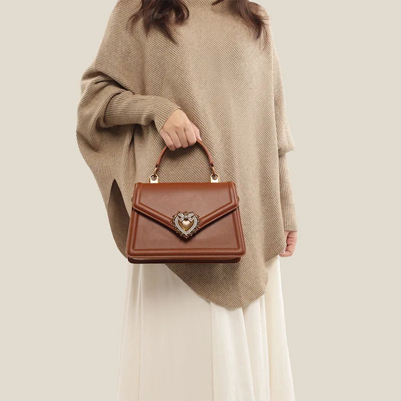 Unique Solid Color Diaper Bag for Women Designer Leather Crossbody Bag Casual Chic Messenger Purse Retro Fashion Large Capacity