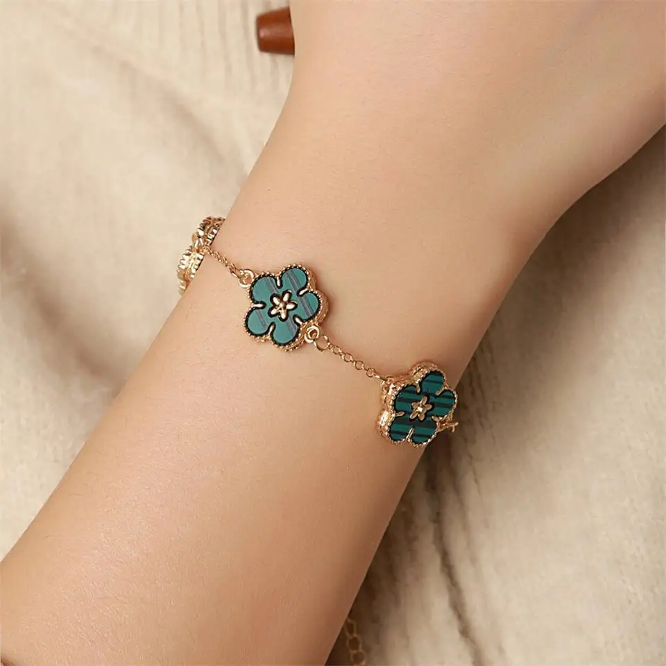 1Pcs Luck Five Leaf Flower Pendant Jewelry Bracelet for Women Gift Fashion Trendy Clover Bracelet Earring Party Jewelry Gift image 5