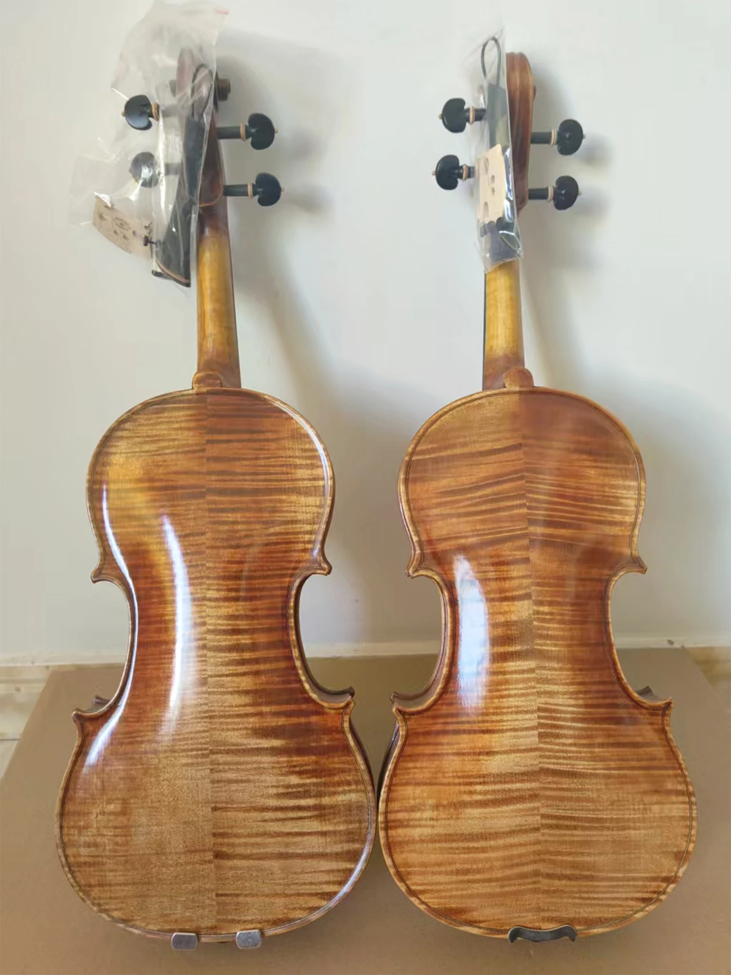 Professional Handmade 4/4 Violin, Two-Piece Flamed Maple Back, Complete Set with Case & Bow