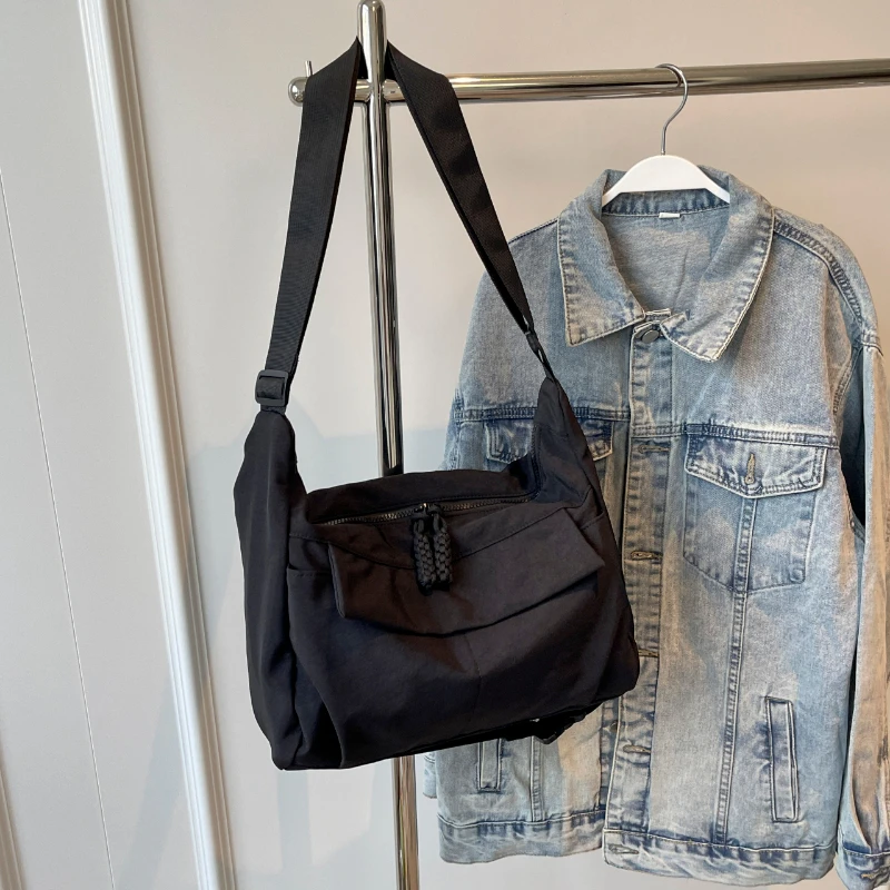

Couple Style Leisure Nylon Cloth Bag High-capacity Workwear Style Versatile Strong Durable Single Shoulder Crossbody Bag