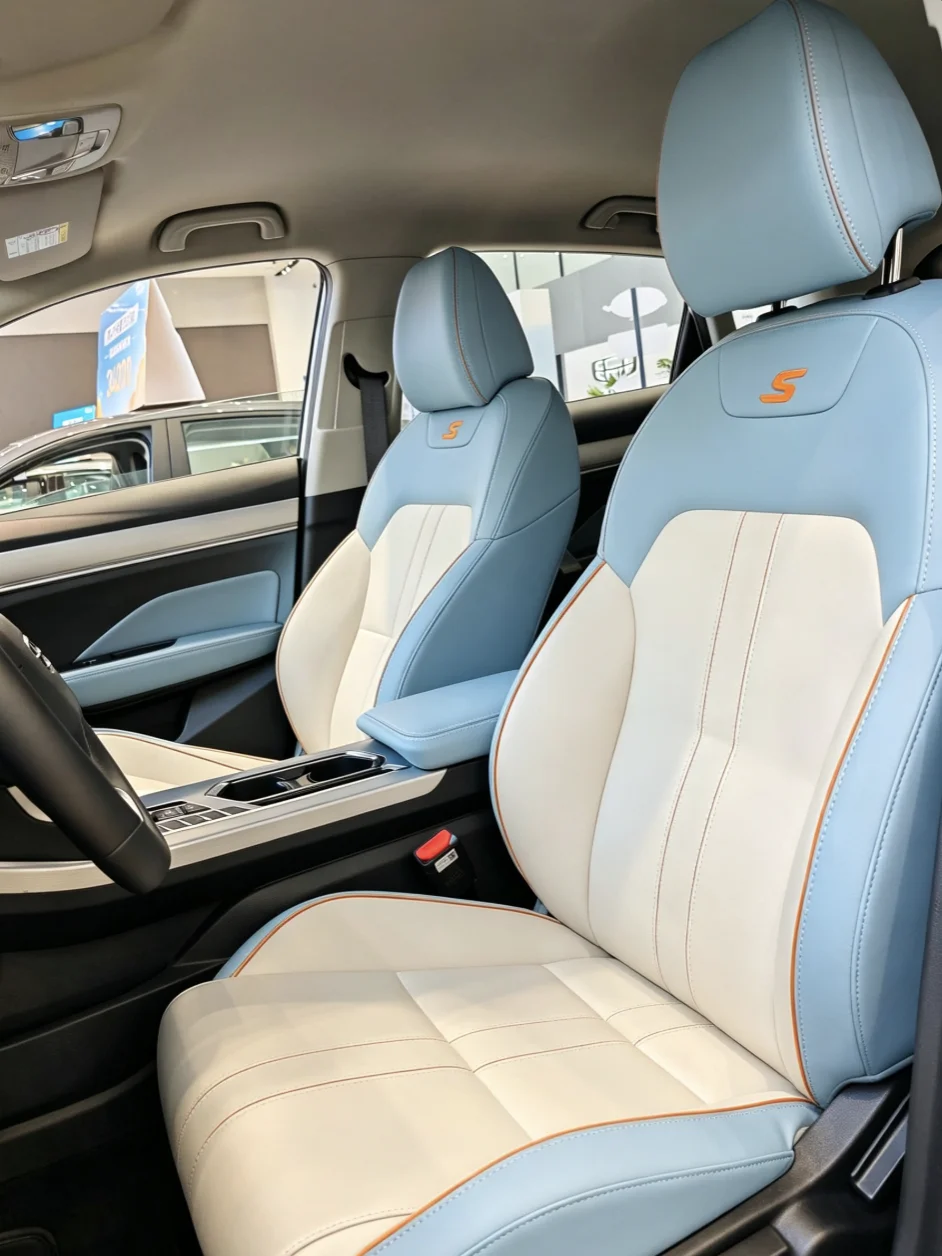 Für Geely Coolray 2019~2025 Maßgefertigte Autositzbezüge Luxuriöses Nappaleder 100% Passgenau Innenraumzubehör 360 ° Vollständige Abdeckung – Detail 6