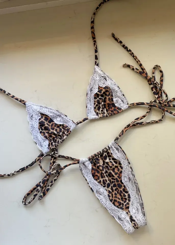 

New Sexy Lace Patchwork Brazilian Bikini Set Female Halter Swimwear Women Print Halter Swimsuit Bathing Suit Biquini