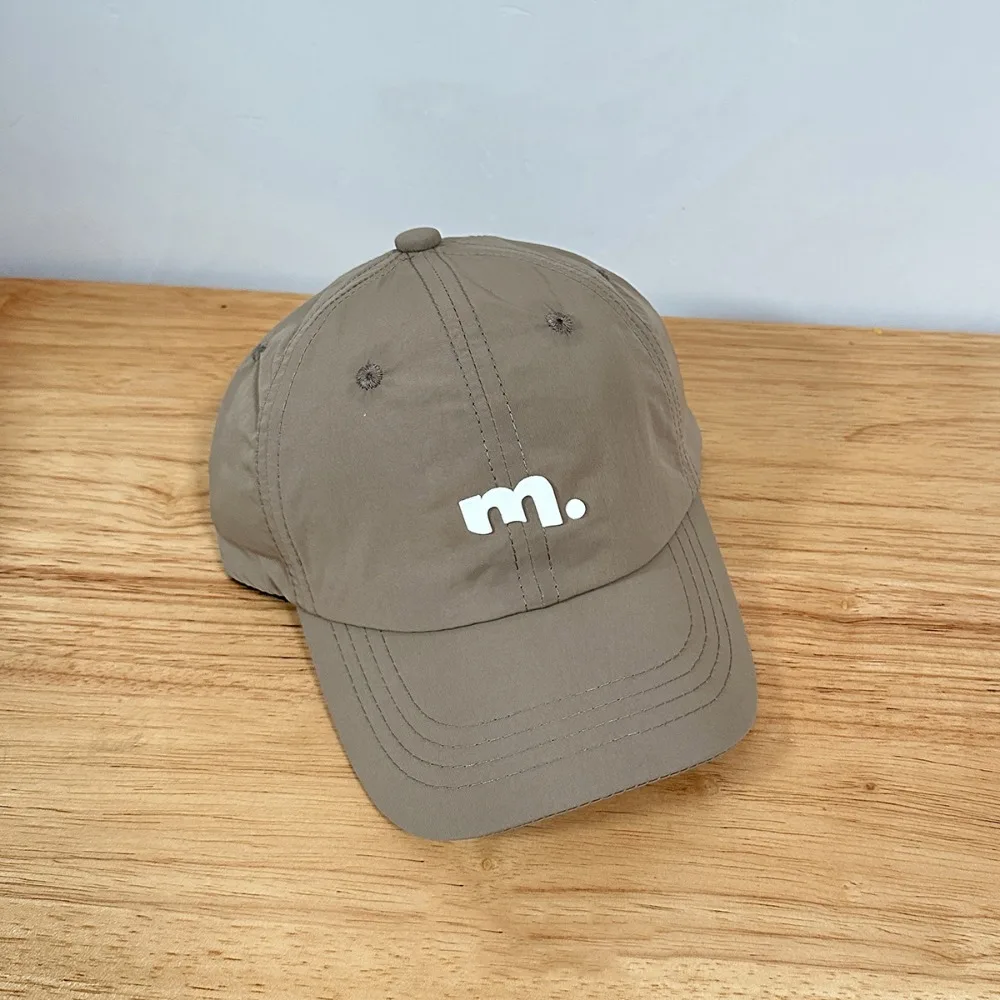 

Детская бейсбольная кепка с буквой M ярких цветов, быстросохнущая шляпа от солнца с вышивкой, дышащая солнцезащитная кепка для подростков, фуражка для мальчиков и девочек