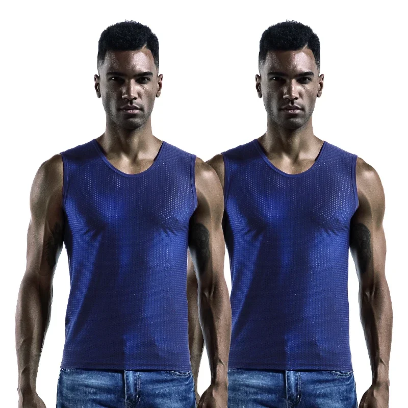 

2 шт. Мужские спортивные футболки с V-образным вырезом, влагоотводящие, дышащие, из сетчатой ткани, с эффектом охлаждения, из ткани с эффектом ледяного шелка.