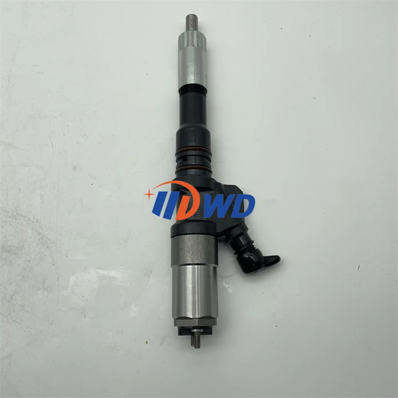 Common Rail  Injector 095000-1211 6156-11-3300 for FC450-7 400-7 ,DANSO  0950001211