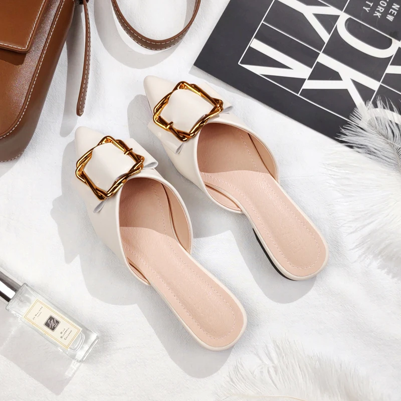 2023 summer new fashion outdoor slippers female Korean edition pointed leather flat girl Mueller shoes history free delivery