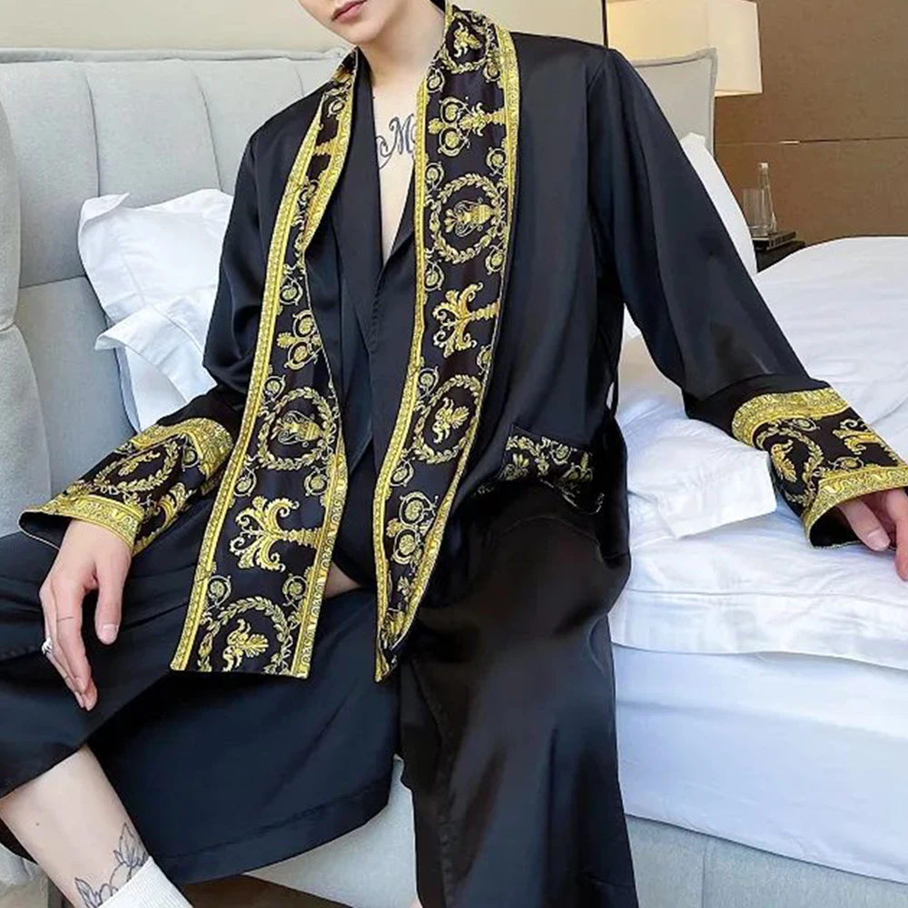 

Mens Baroque Palace Style Mid-Length Casual Nightgown Autumn Winter Genderless Print Retro Loose Home Wear Cloak Jacket Unisex