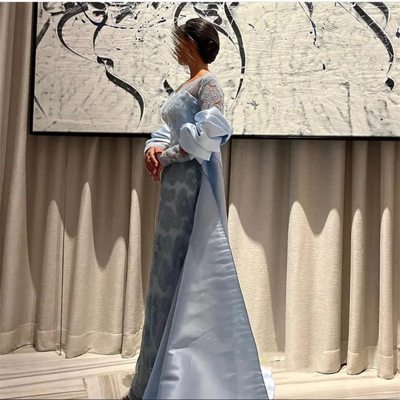 Saudi Evening Dress Customized Elegant V Neck Long Sleeves Beading Pearls Arabian Prom Gown Wedding Party Dresses with Cape