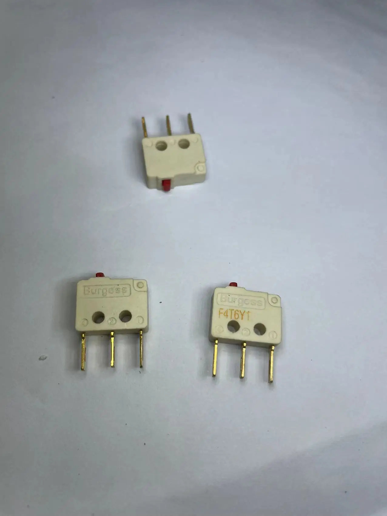 F4T6  F4T7-UL Snap-action Microswitches – Ultraminiature F4