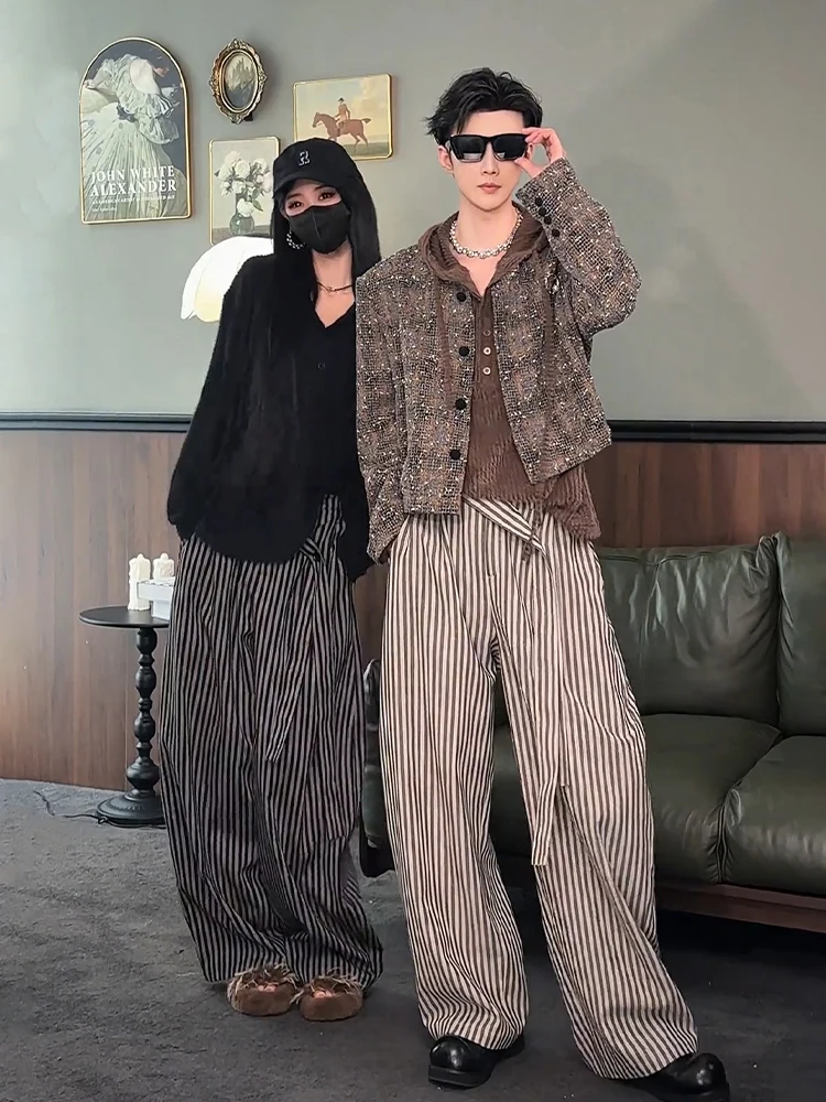 

Повседневные брюки в американском стиле, мужские свободные драпированные брюки в полоску, осенние свободные прямые свободные брюки с широкими штанинами