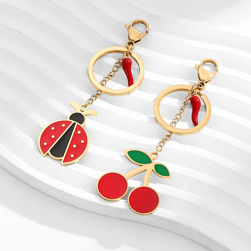 Cute Cherry Ladybug Keychain with Drip Oil Metal Bag Pendant Heart-Shaped Accessory