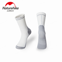 Naturehike Outdoor Sports Socks Men Women for Hiking Trekking Cycling Running COOLMAX Fabric Damping Socks Ball Mid Calf Short