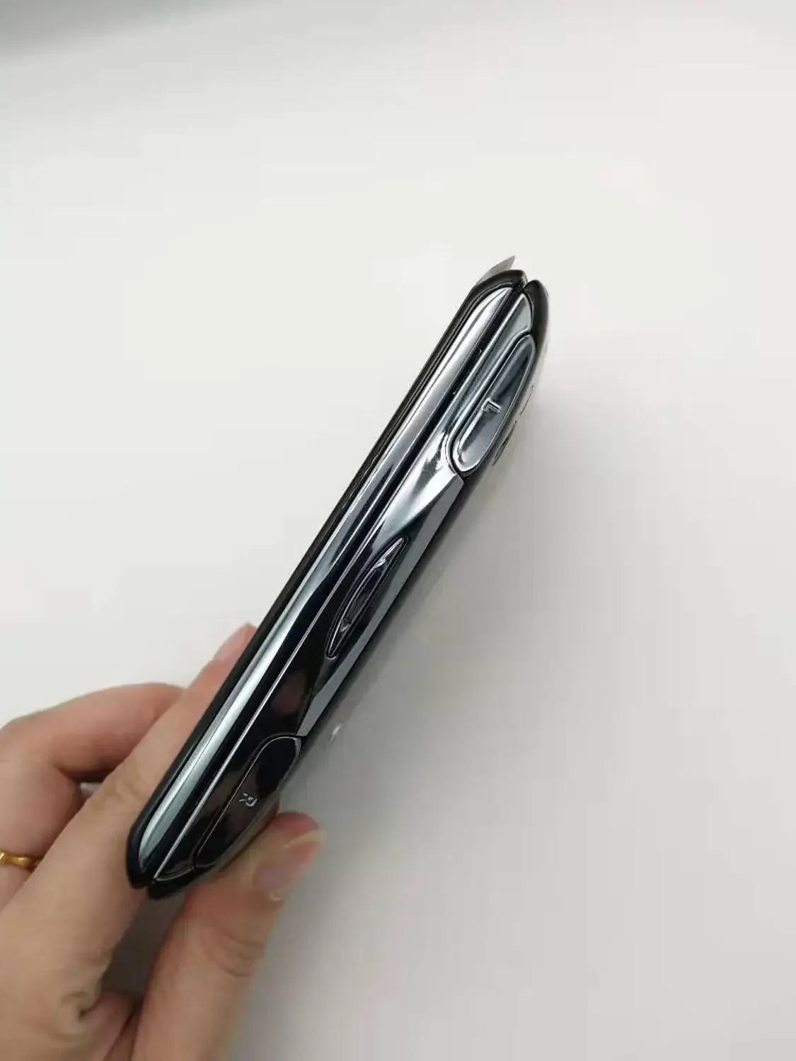 الأصلي سوني إريكسون Xperia PLAY R800i R800 GSM 2G 3G الهاتف الخليوي المحمول 4.0 ''5MP أندرويد واي فاي هاتف محمول غير مقفول #5