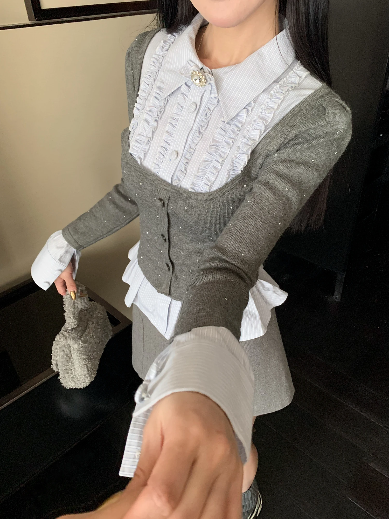 

Miu Sle Luxury Knitted Top Women's Heavy Embellied Waist-Cinching Patchwork Faionable Ele Long Sve irt