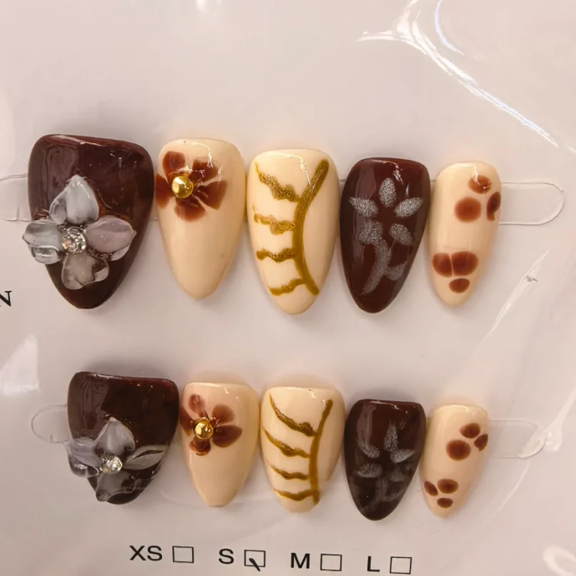 Handmade Wearable False Nails Mixed Designs Random Shipment Reusable Press On Nails For Daily & Party Nail Art