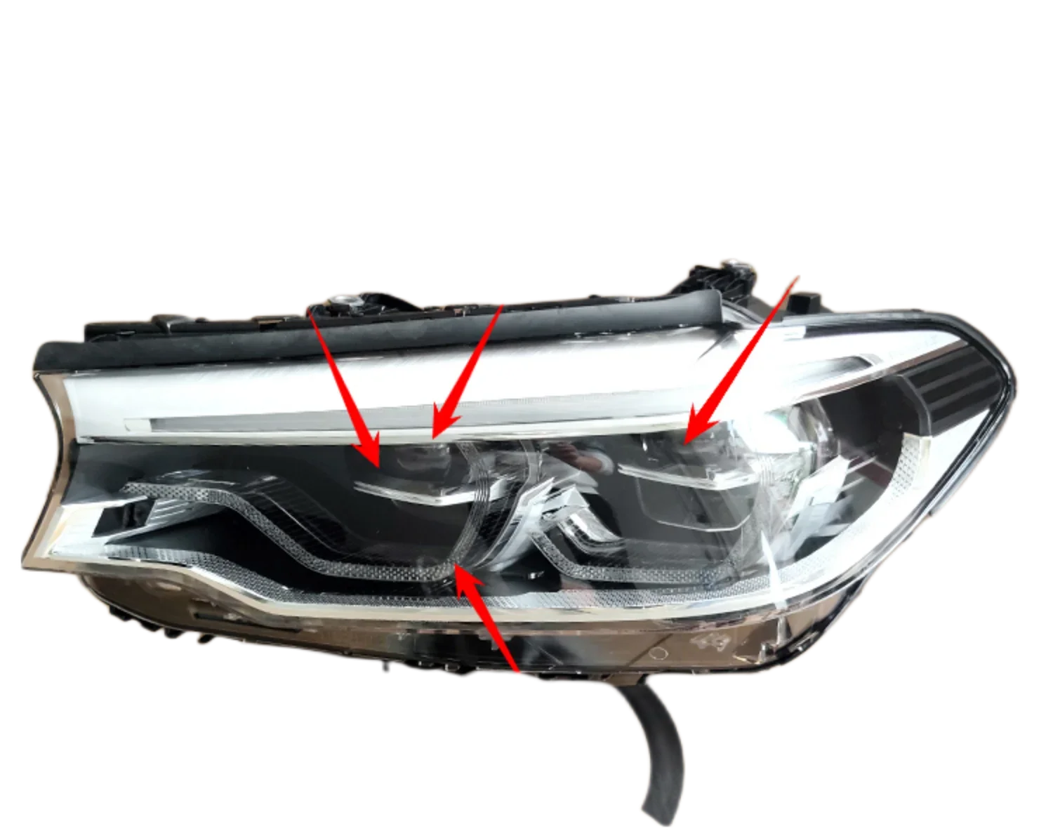 

Car Headlight for BMW 5 Series G38 18-20 headlamp Head lamp Daytime Running light DRL Turn signal