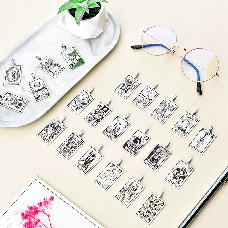 22 PCS Tarot Pendant Cards In Bulk Aesthetic Tarot Stainless Steel Card Pendants For Jewelry And Necklaces DIY Supplies